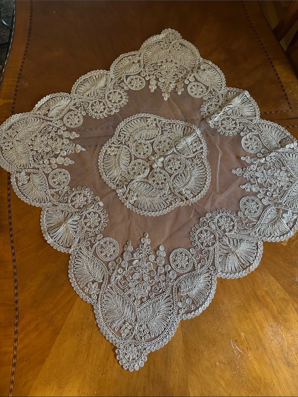 Elegant Lace Table Overlay - Ivory
